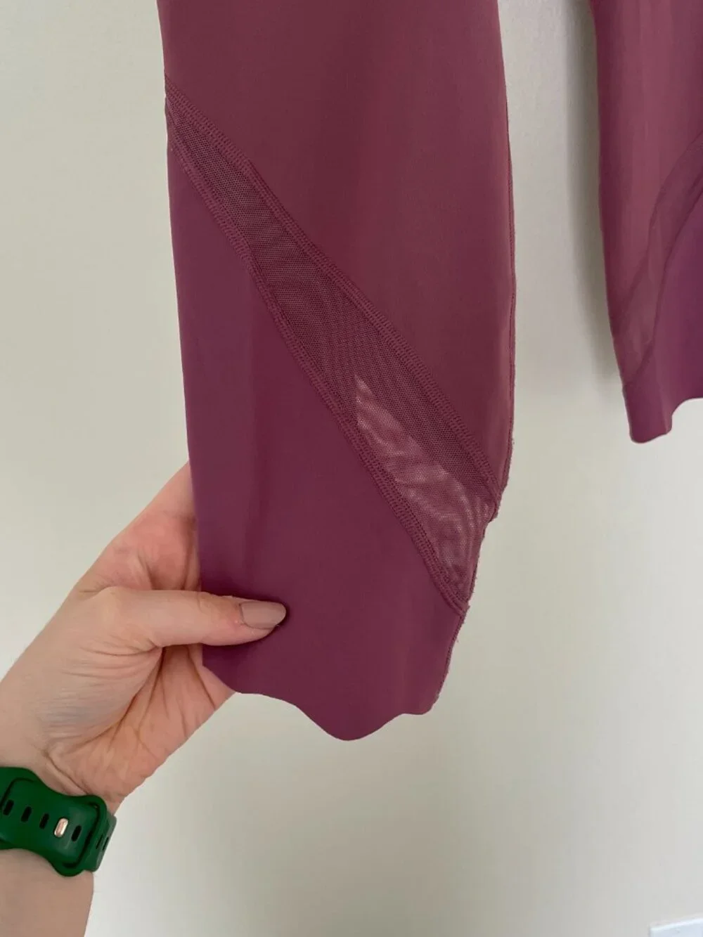 Lululemon Wunder Under Crop High-Rise Roll Down Scallop Luxtreme Plumful Size 6
